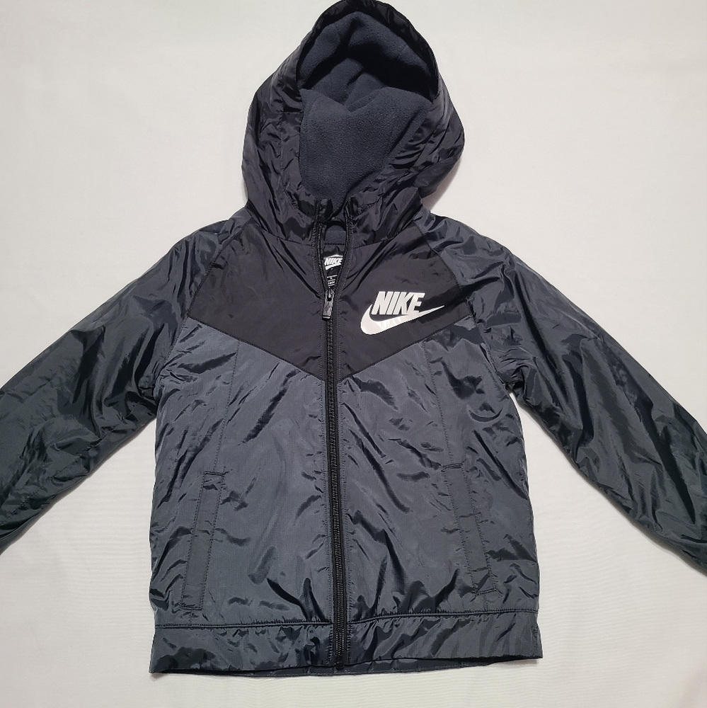 Nike Little Kids Zip Up Jacket sz 6